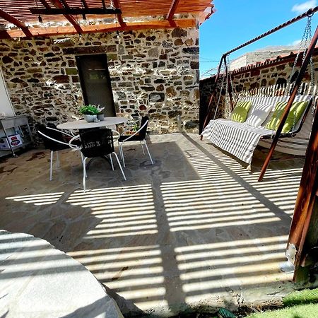فيلا Platipodi Stone House Nikithianos المظهر الخارجي الصورة