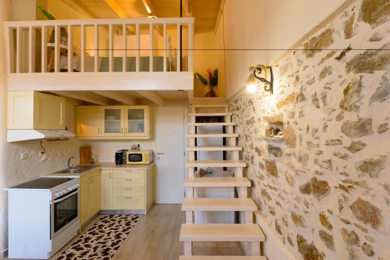 فيلا Platipodi Stone House Nikithianos المظهر الخارجي الصورة
